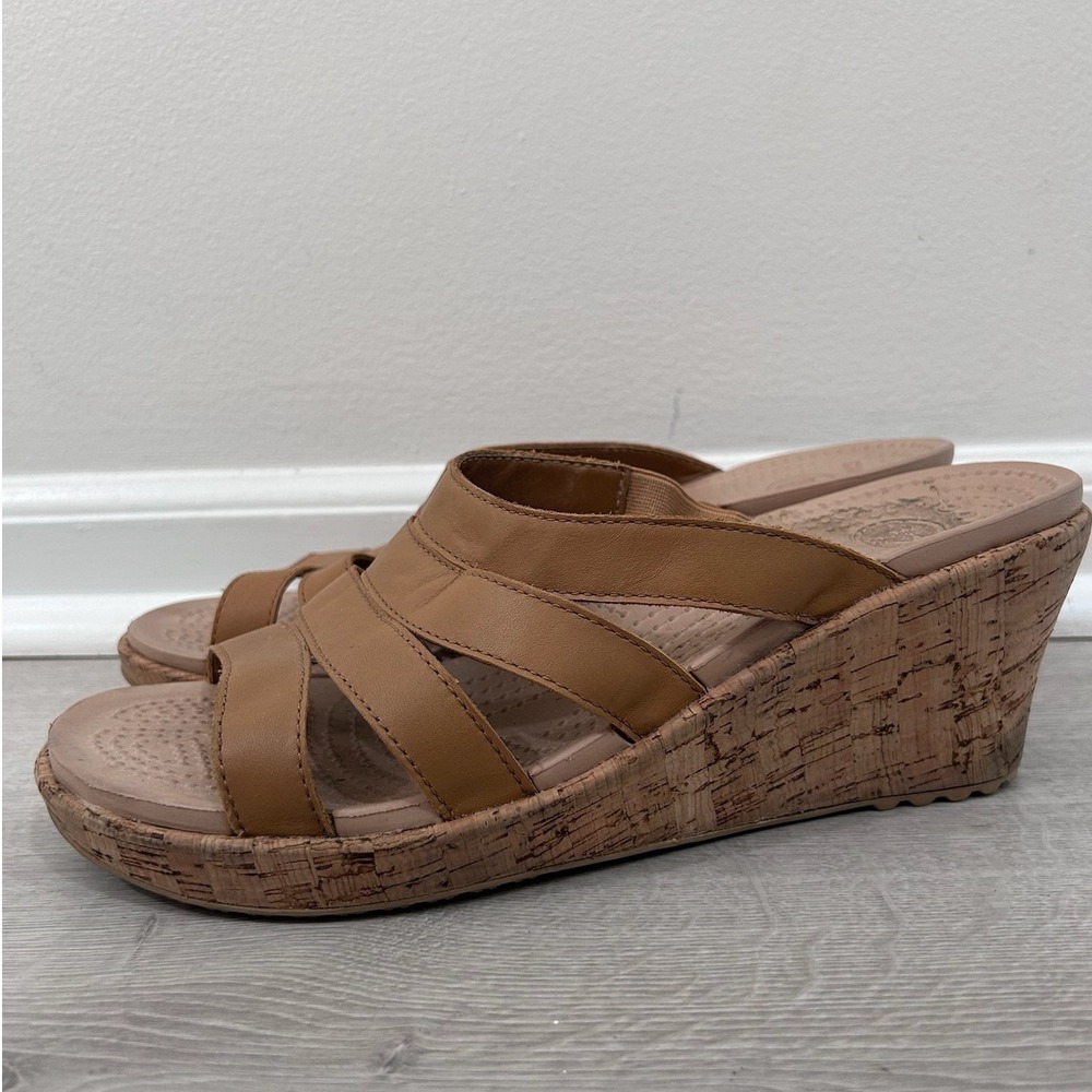Crocs Leigh II Leather Strap Cork Wedge Sandals Tan Brown Womens 11 Summer Comfy
